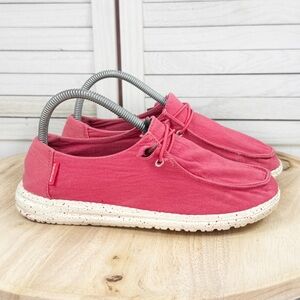 Hey Dude Wendy Canvas Slip On Loafer Shoes Coral Red Womens Size 7
